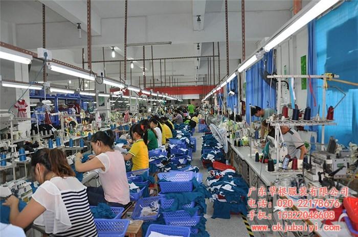 广州草根服装是一家专业的 服装加工厂,秋季外套oem代加工,产品远销